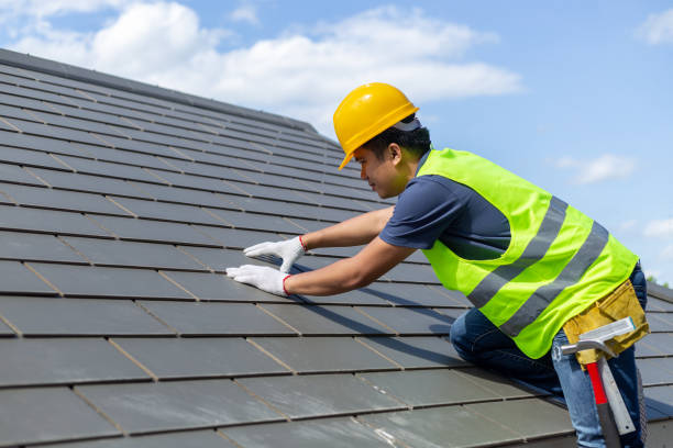 Quick and Trustworthy Emergency Roof Repair Services in Naugatuck, CT